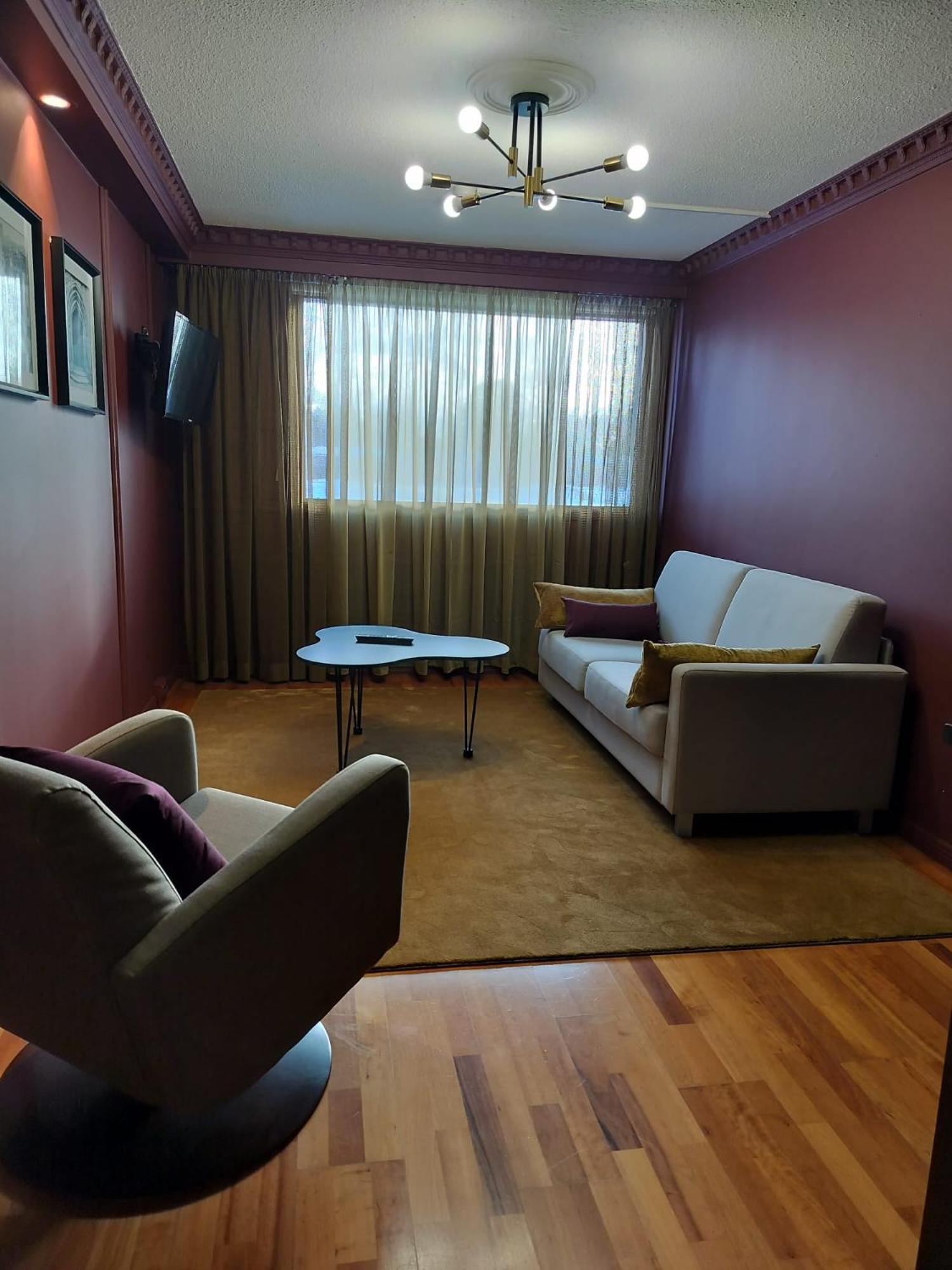 Hotel Kaeenpesae يليفيسكا المظهر الخارجي الصورة