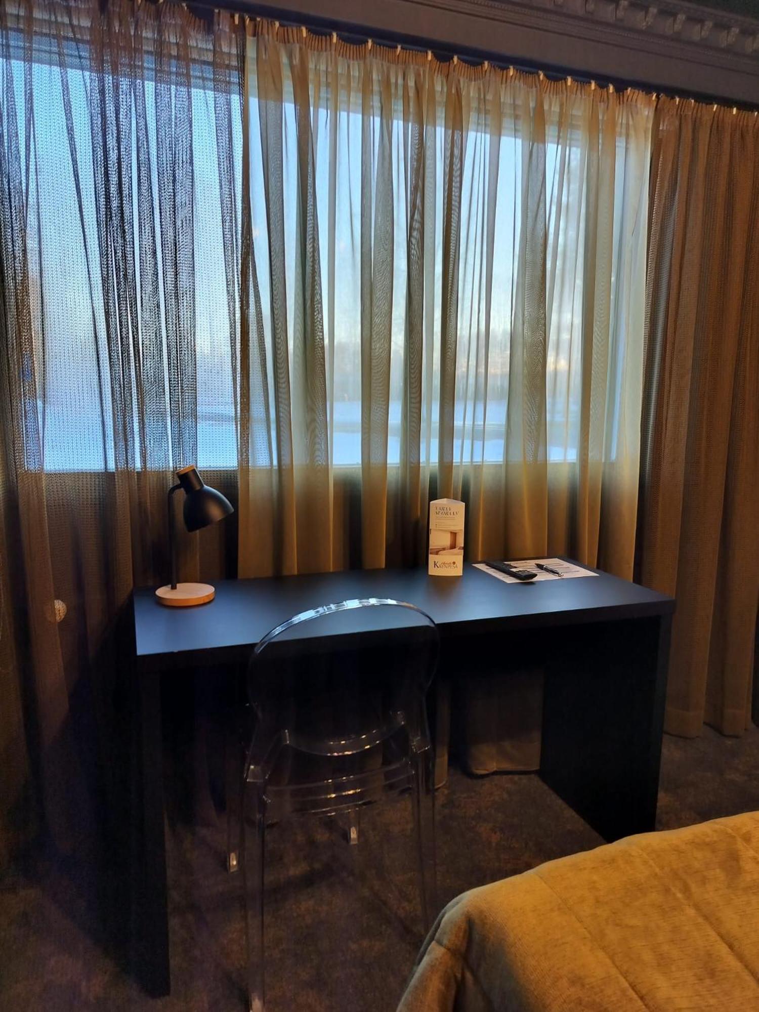 Hotel Kaeenpesae يليفيسكا المظهر الخارجي الصورة