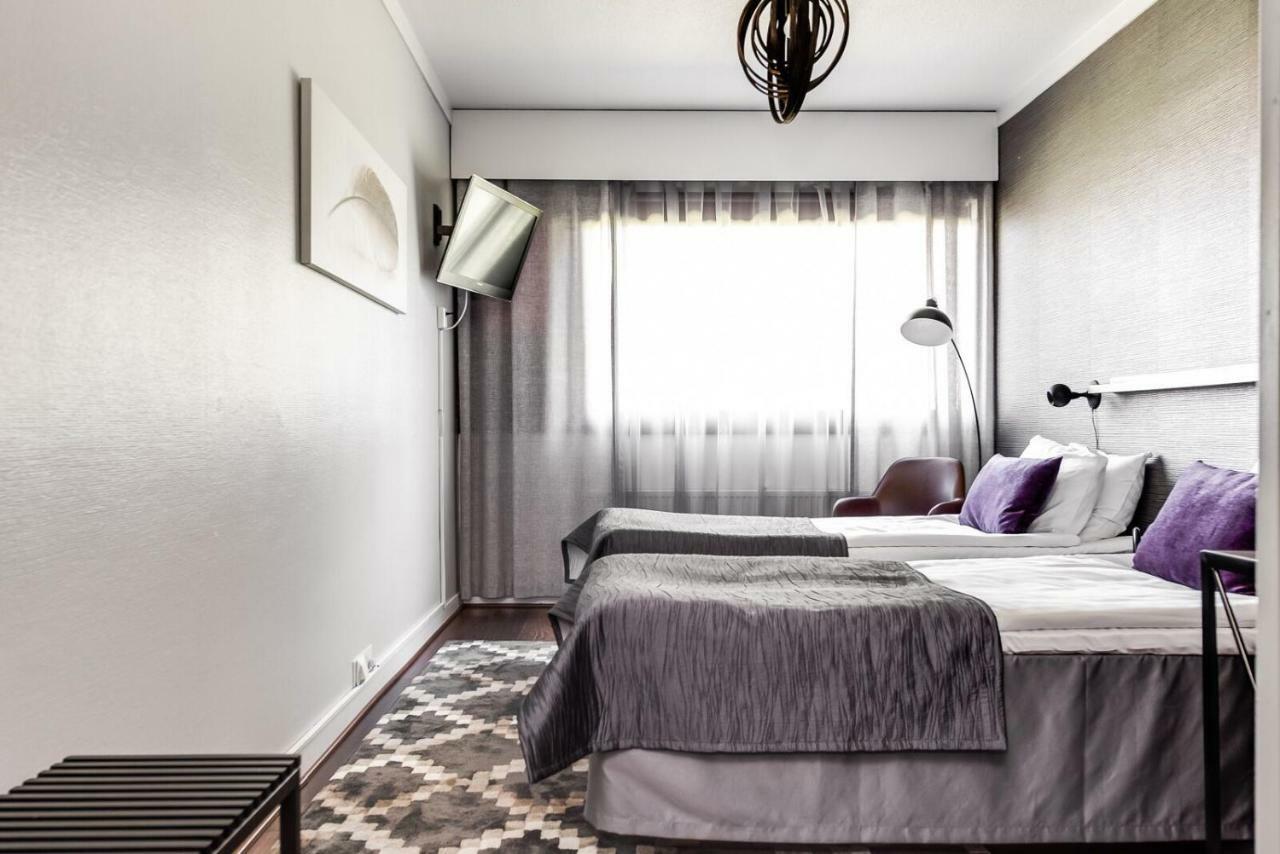 Hotel Kaeenpesae يليفيسكا المظهر الخارجي الصورة