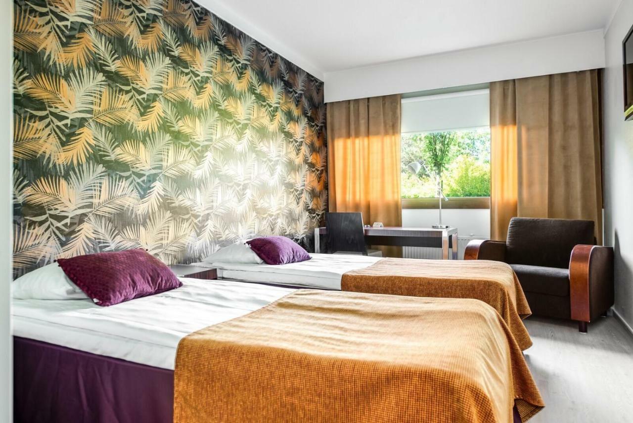 Hotel Kaeenpesae يليفيسكا المظهر الخارجي الصورة