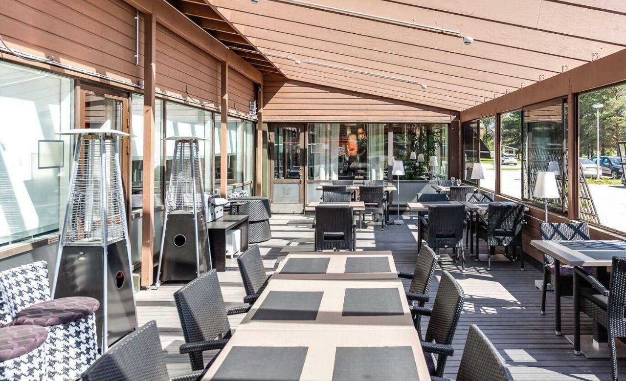Hotel Kaeenpesae يليفيسكا المظهر الخارجي الصورة